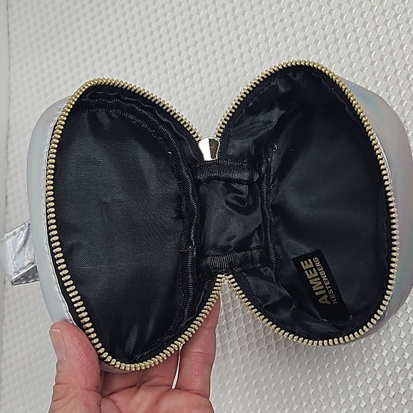 AIMEE KESTENBERG SILVER MAKE-UP CASE - Picture 8 of 8